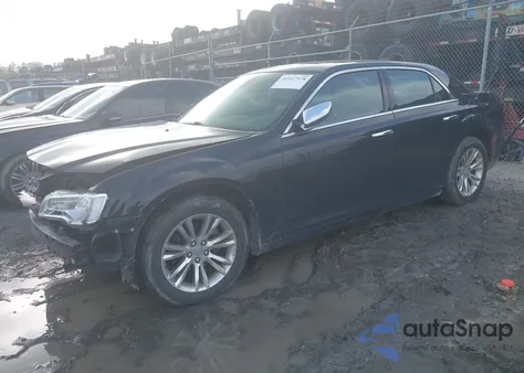 2016 Chrysler 300C z USA, uszkodzony, nr VIN 2C3CCAEG1GH333866